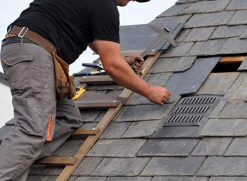 Roof Leaking Repair in Carpinteria