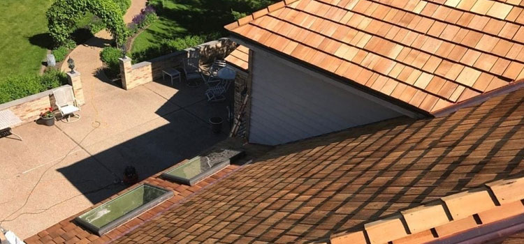 Wood Shakes Roofing Contractors Carpinteria